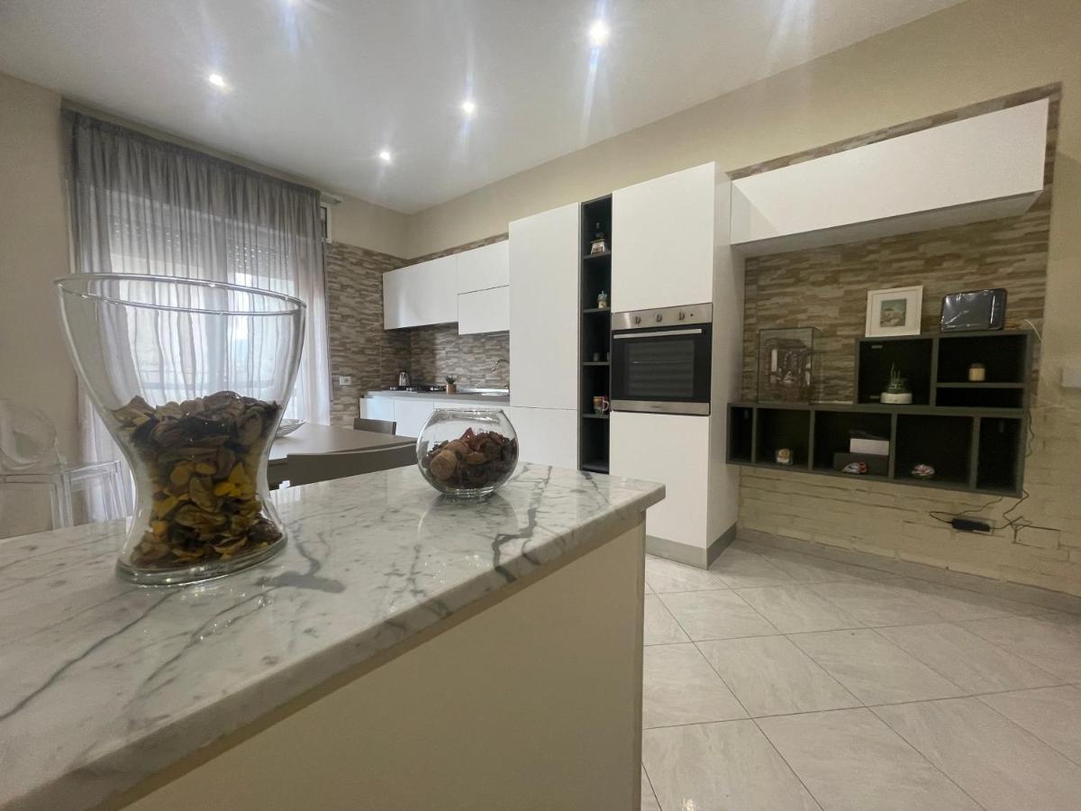 Le Limosine Villa Napels Buitenkant foto